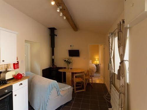 แพนท์ เท็ก Bed & Breakfast Tregarth ภายนอก รูปภาพ